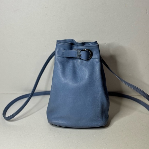 COACH Vintage 4162 Soho Cornelia Sling Backpack Blue Glovetanned Leather Brass - Picture 1 of 17
